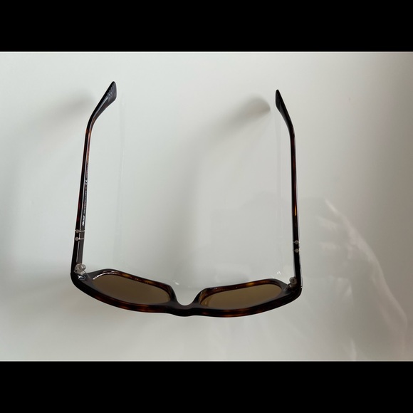 PERSOL sunglasses for men -slightly used. - Picture 7 of 9